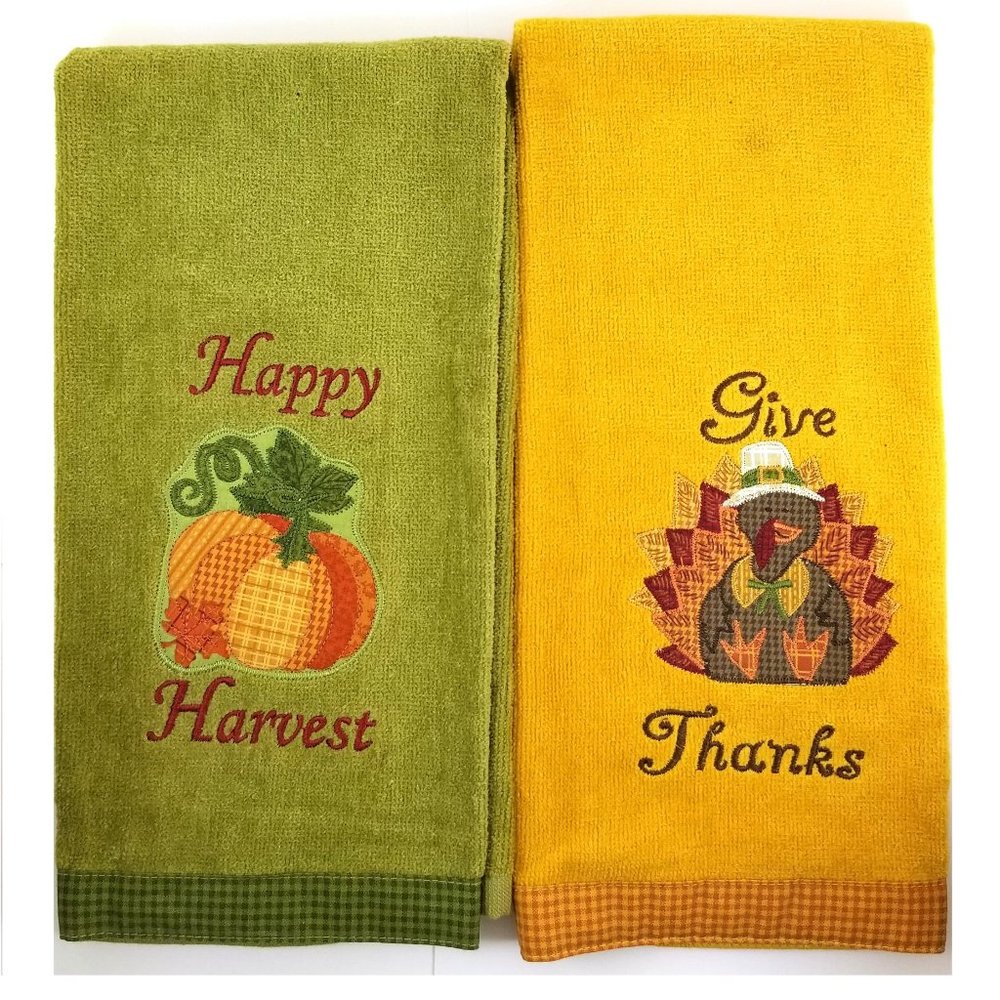 Harvest Kitchen Avocado Gold Decorative Towels NEW